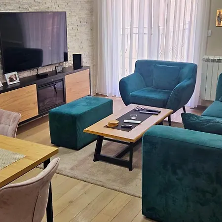 Lux Apartmann * Belgrad