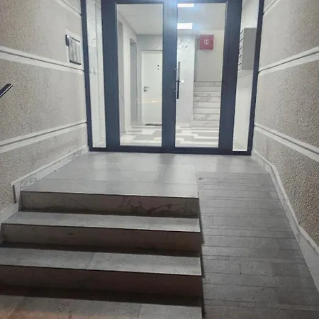 Lux Apartmann *